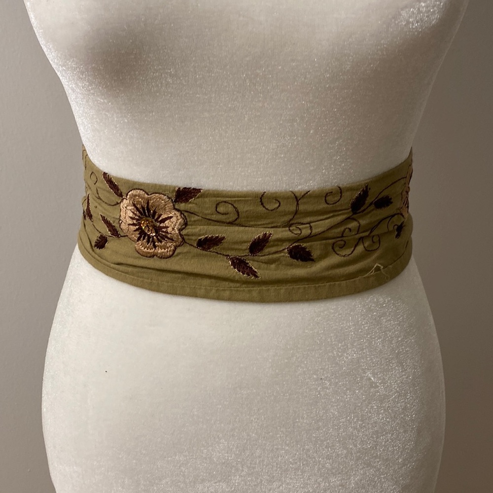 Belt or sash